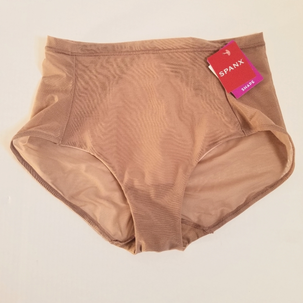 Spanx Women's Tan High-Waisted Briefs